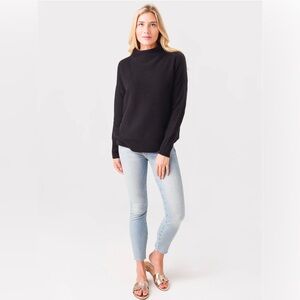 MOTHER  Stunner Light Blue Cropped Jeans